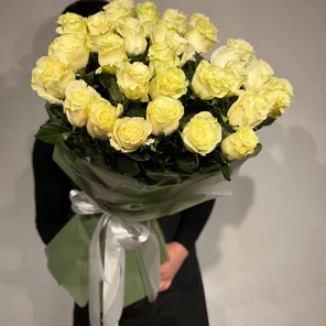 31 роза Эквадор, яркий букет для прекрасного настроения. 70 см